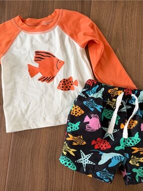 Hanna Andersson Orange White Fish Rash Guard & Multicolor Swim Shorts